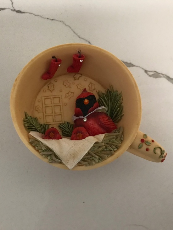 Enesco The Heart of Christmas Cardinal in a Tea Cup Decoration - Picture 4 of 4